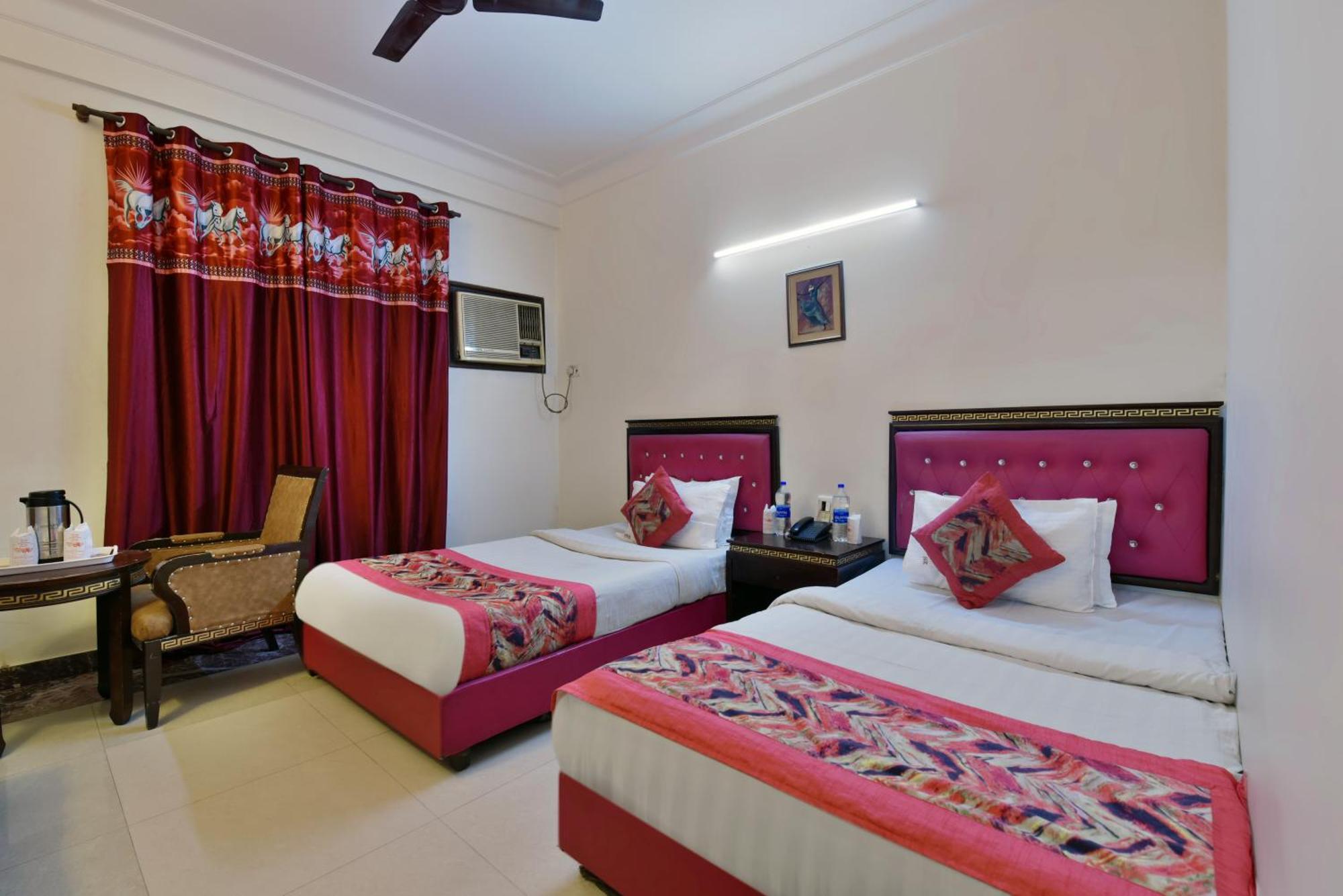 Hotel Family Spot Neu-Delhi Exterior foto