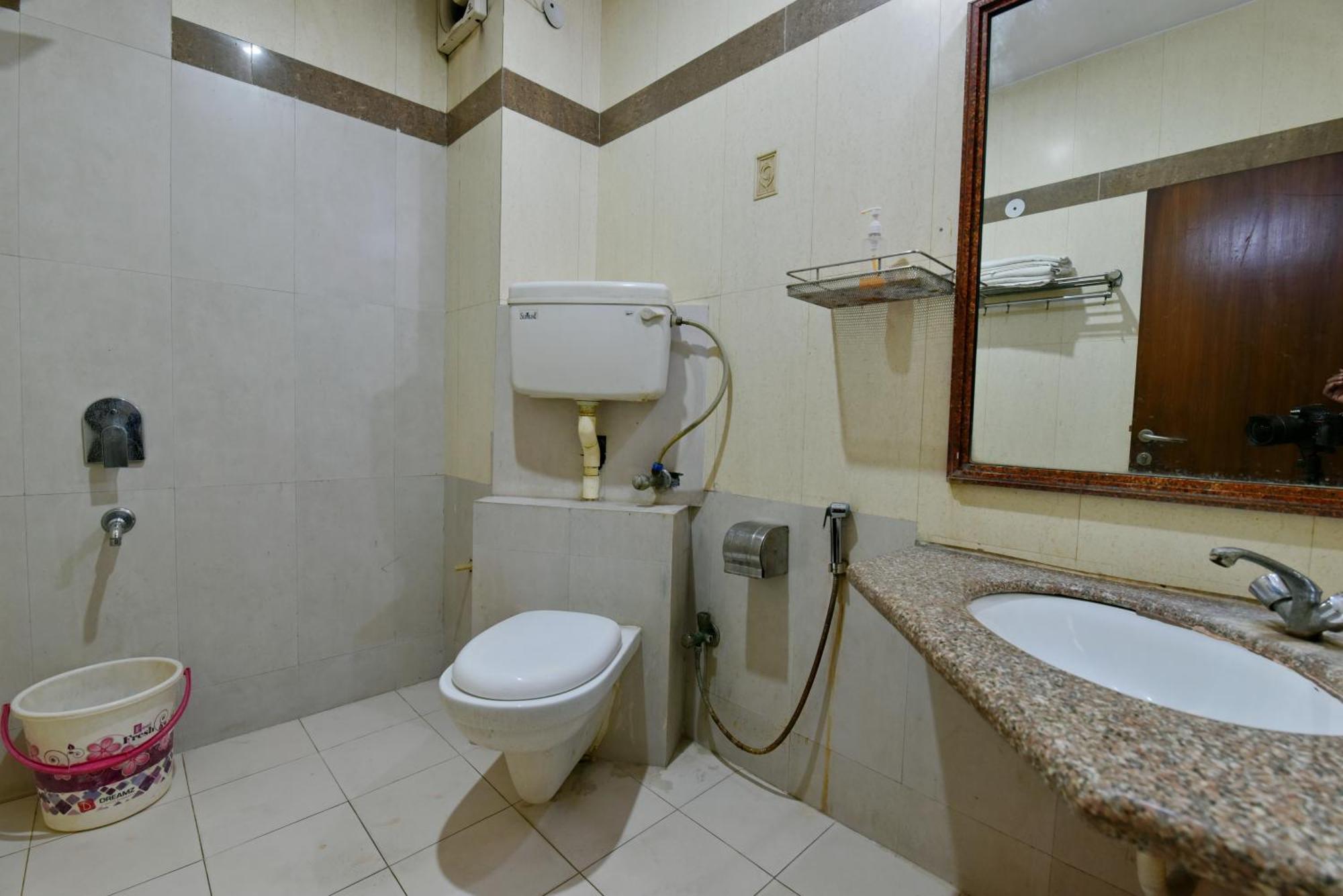 Hotel Family Spot Neu-Delhi Exterior foto